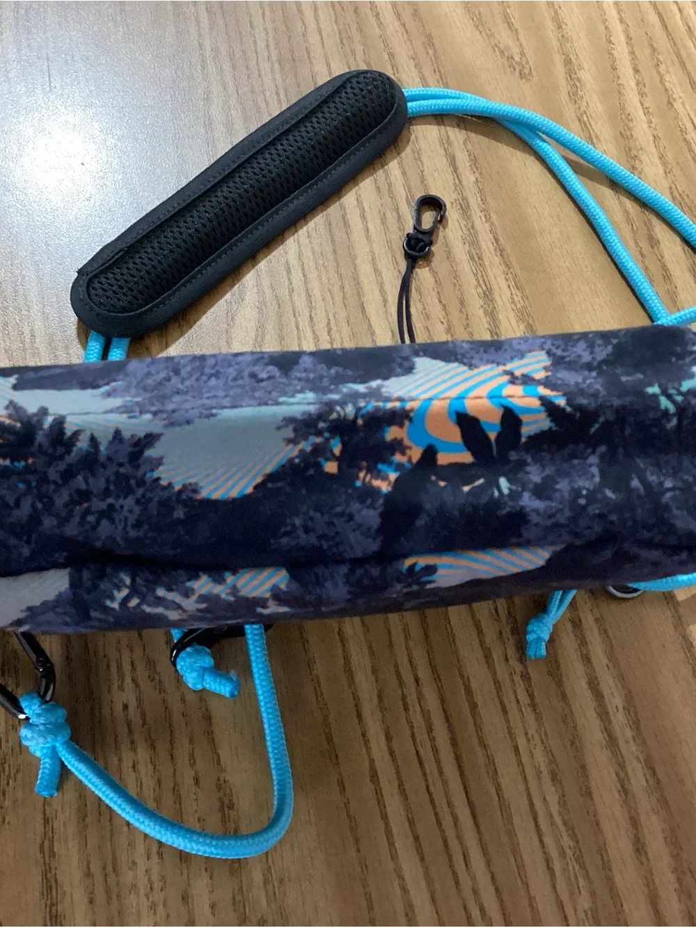 Lululemon Patch Logo Crossbody